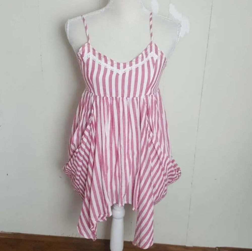 Olsenboye Stripe Spaghetti Strap top